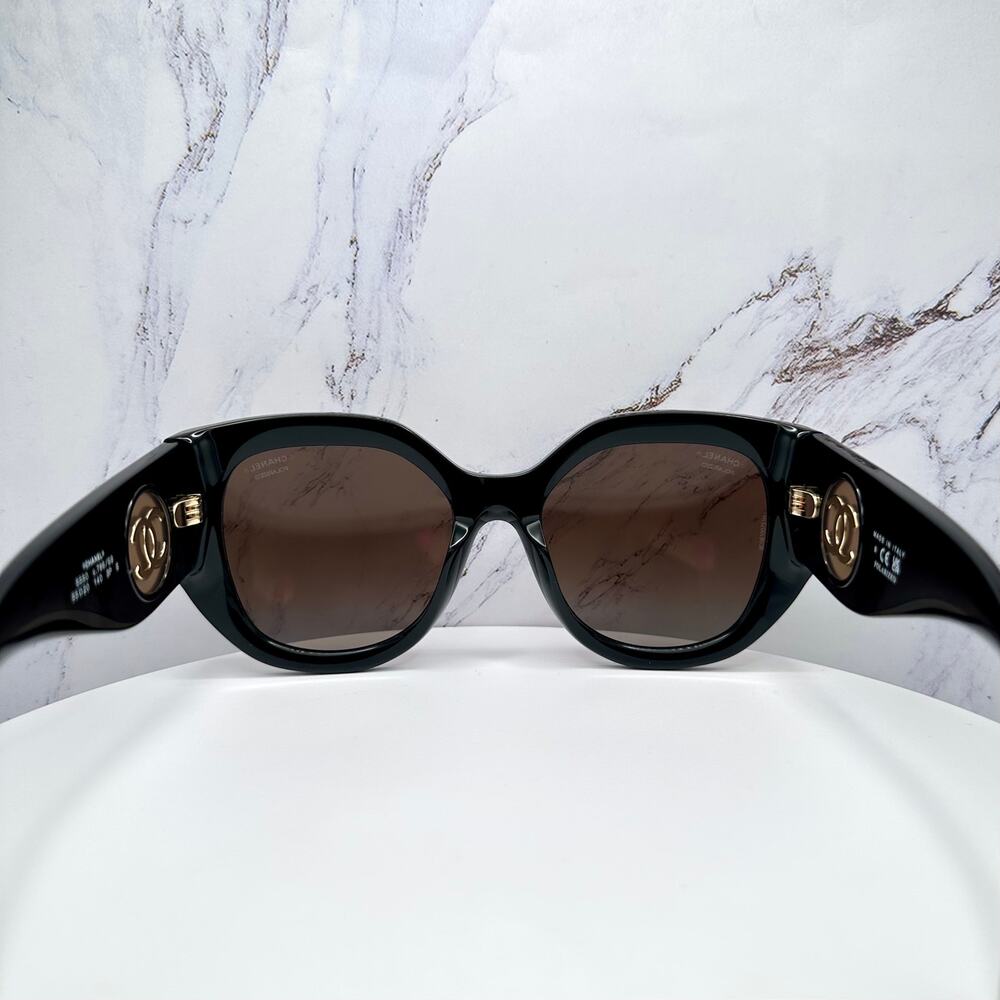 New CHANEL Sunglasses - Picture 11 of 16